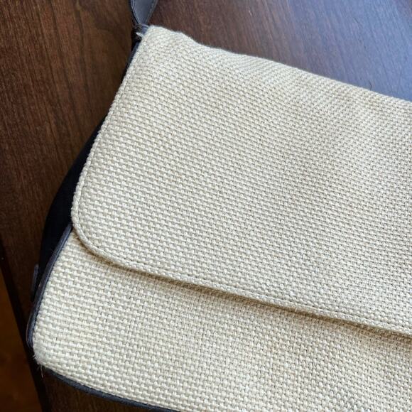 Vintage Liz Claiborne - classic woven cream leather foldover shoulder bag purse - Picture 4 of 16